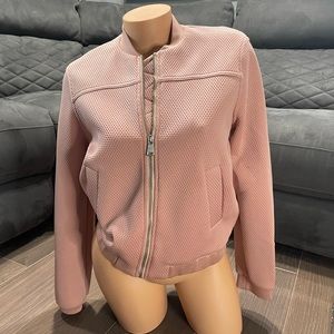 Top shop bomber jacket. Gently worn. Excellent condition. Small